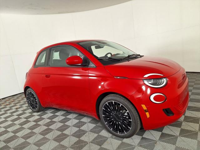 2024 Fiat FIAT 500e 500e INSPI(RED)