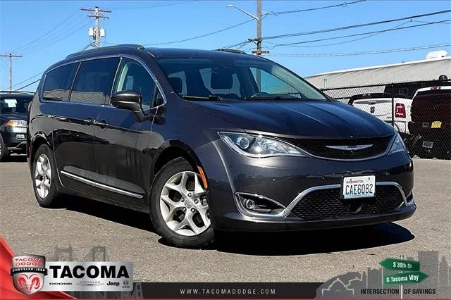 2019 Chrysler Pacifica Touring L