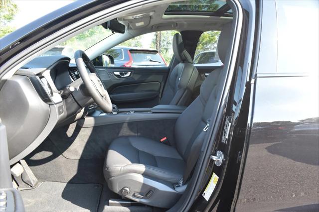 2025 Volvo XC60 Plus