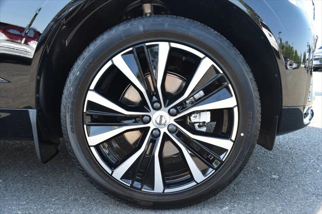 2025 Volvo XC60 Plus