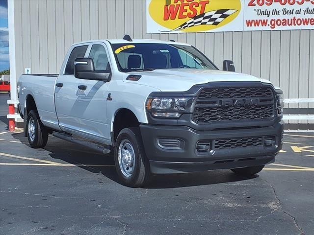 2024 Ram 2500 Tradesman Crew Cab 4x4 8' Box