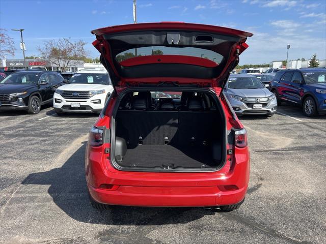 2022 Jeep Compass (RED) Edition 4x4