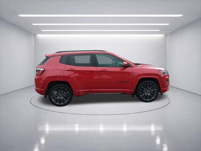 2022 Jeep Compass (RED) Edition 4x4