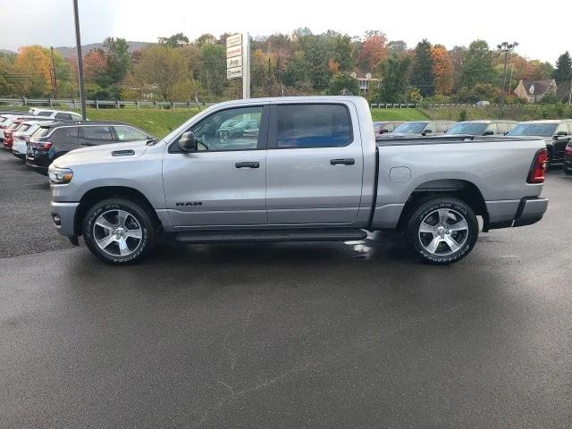 2025 RAM Ram 1500 RAM 1500 TRADESMAN CREW CAB 4X4 57 BOX