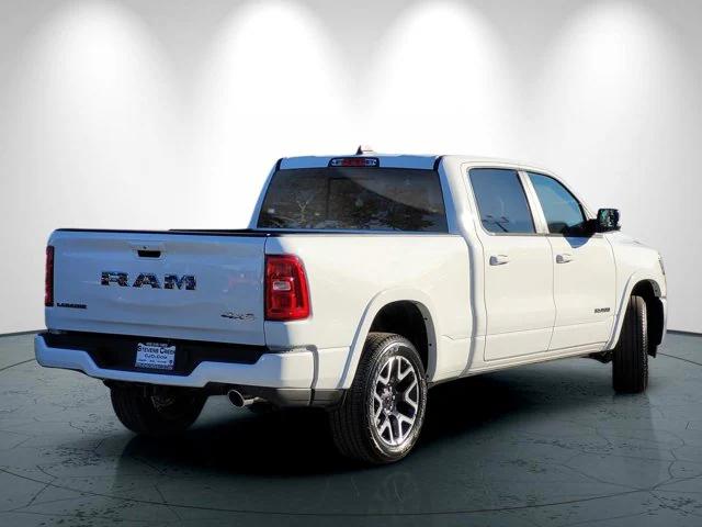 2025 RAM Ram 1500 RAM 1500 LARAMIE CREW CAB 4X4 64 BOX