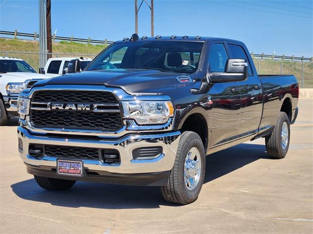 2024 RAM Ram 3500 RAM 3500 TRADESMAN CREW CAB 4X4 8 BOX