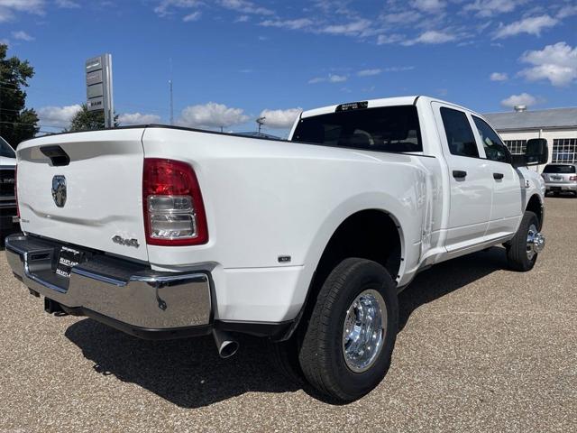 2024 RAM Ram 3500 RAM 3500 TRADESMAN CREW CAB 4X4 8 BOX