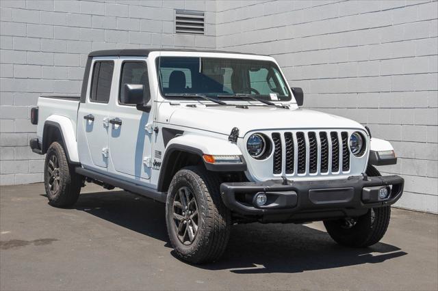 2023 Jeep Gladiator Freedom 4x4