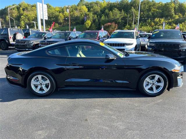 2023 Ford Mustang EcoBoost Fastback