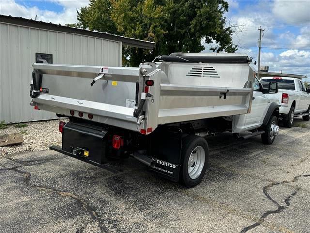 2024 RAM Ram 5500 Chassis Cab RAM 5500 TRADESMAN CHASSIS REGULAR CAB 4X4 84 CA