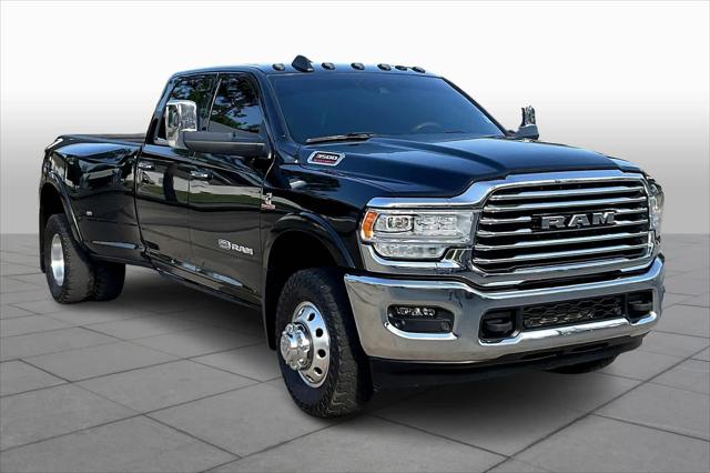 2022 RAM 3500 Limited Longhorn Crew Cab 4x4 8 Box