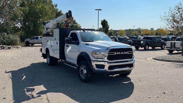 2024 RAM Ram 5500 Chassis Cab RAM 5500 TRADESMAN CHASSIS REGULAR CAB 4X4 84 CA