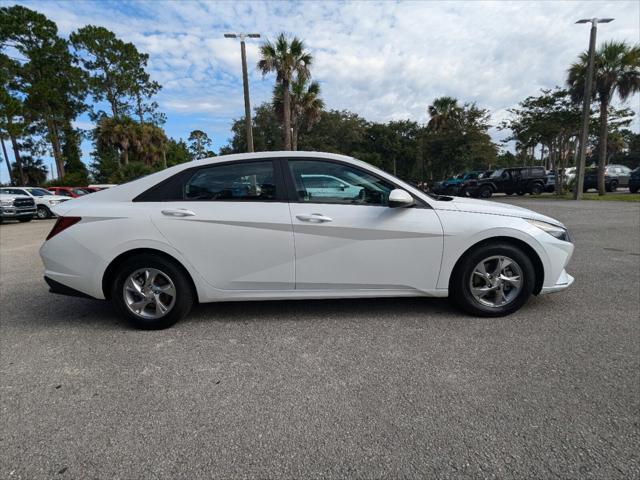 2021 Hyundai Elantra SE