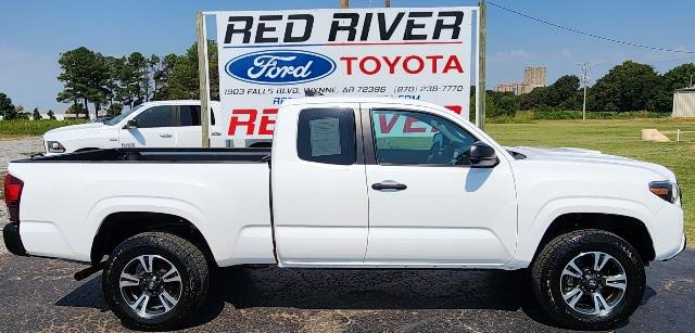 2022 Toyota Tacoma SR