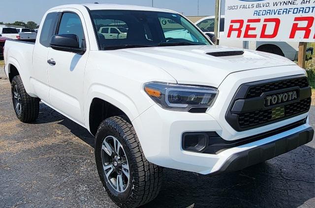 2022 Toyota Tacoma SR