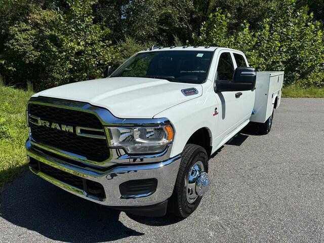 2024 RAM Ram 3500 Chassis Cab RAM 3500 TRADESMAN CREW CAB CHASSIS 4X4 60 CA