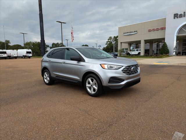 2021 Ford Edge SE