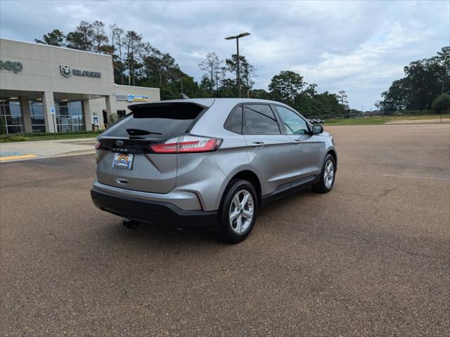 2021 Ford Edge SE