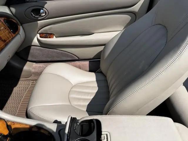 1998 Jaguar XK8 Standard