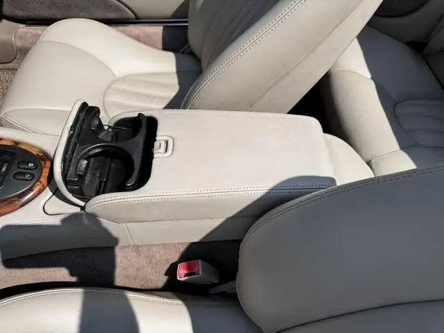1998 Jaguar XK8 Standard