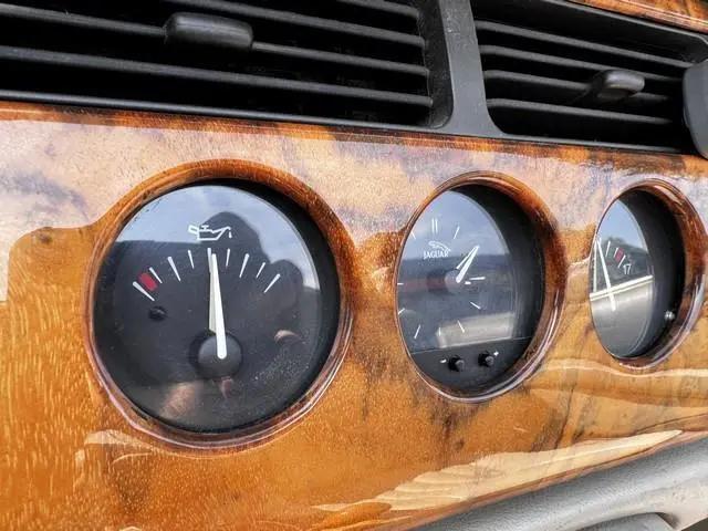 1998 Jaguar XK8 Standard
