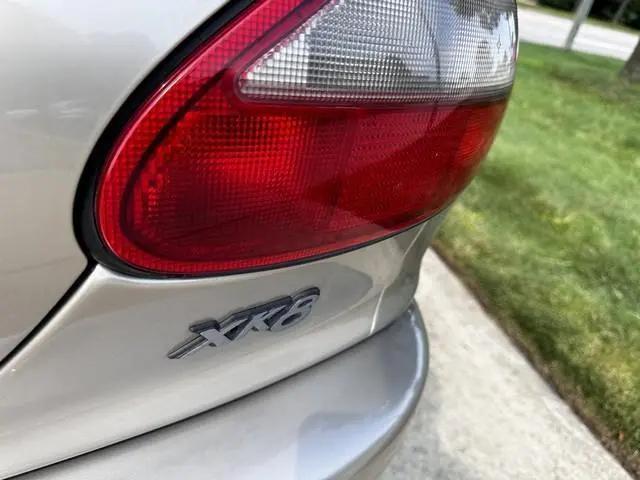 1998 Jaguar XK8 Standard