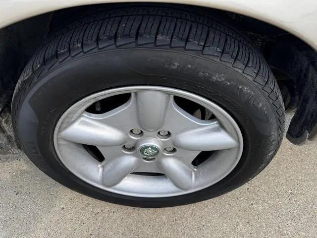 1998 Jaguar XK8 Standard