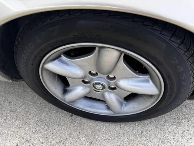 1998 Jaguar XK8 Standard