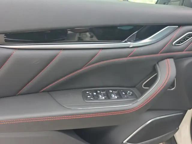 2024 Maserati Levante GT Ultima