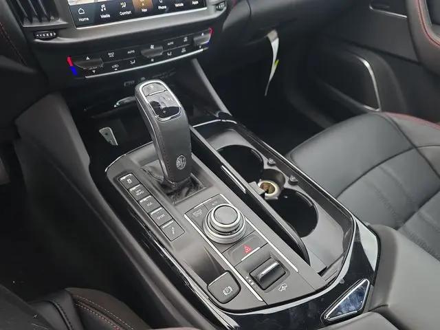 2024 Maserati Levante GT Ultima