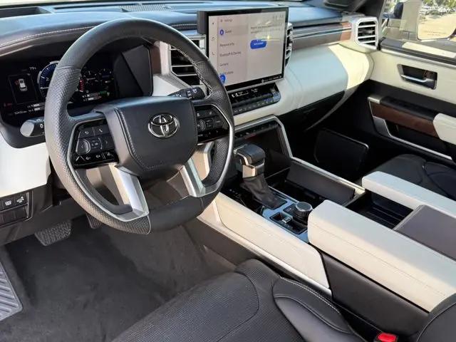 2023 Toyota Sequoia Capstone