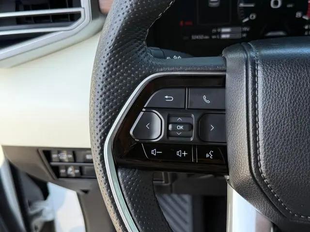 2023 Toyota Sequoia Capstone