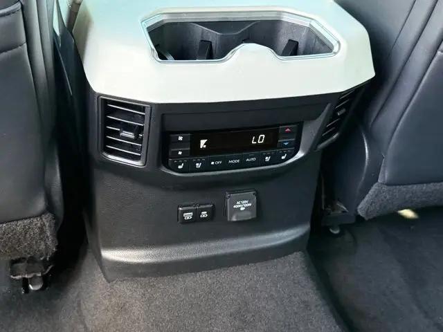 2023 Toyota Sequoia Capstone