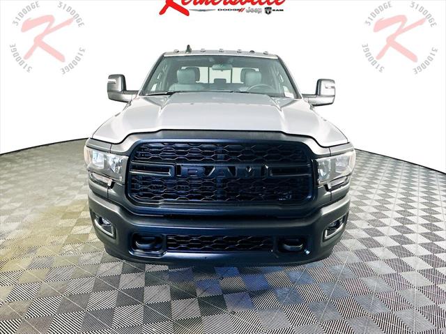 2024 RAM Ram 3500 Chassis Cab RAM 3500 TRADESMAN CREW CAB CHASSIS 4X2 60 CA