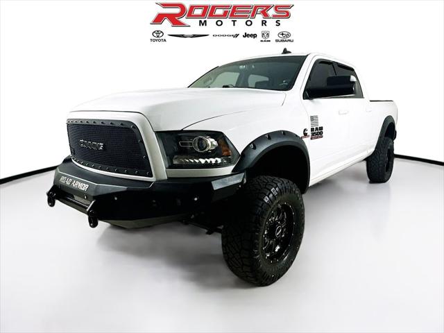 2018 RAM 3500 Laramie Crew Cab 4x4 64 Box