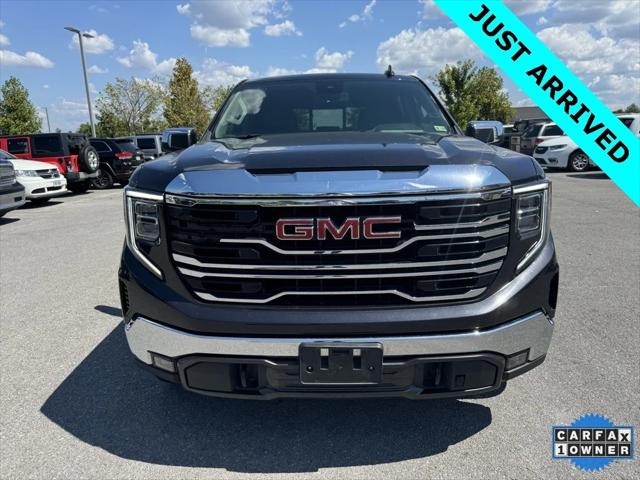 2022 GMC Sierra 1500 4WD Crew Cab Short Box SLT