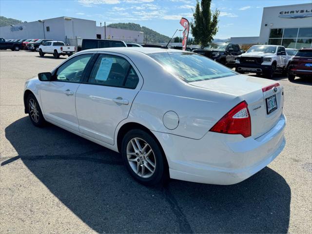 2012 Ford Fusion S