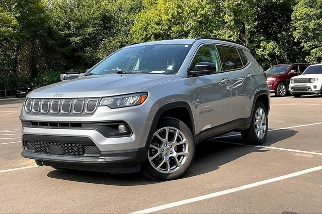 2022 Jeep Compass Latitude Lux 4x4