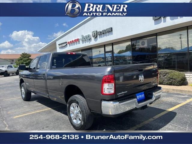 2022 RAM 3500 Lone Star Crew Cab 4x4 8 Box