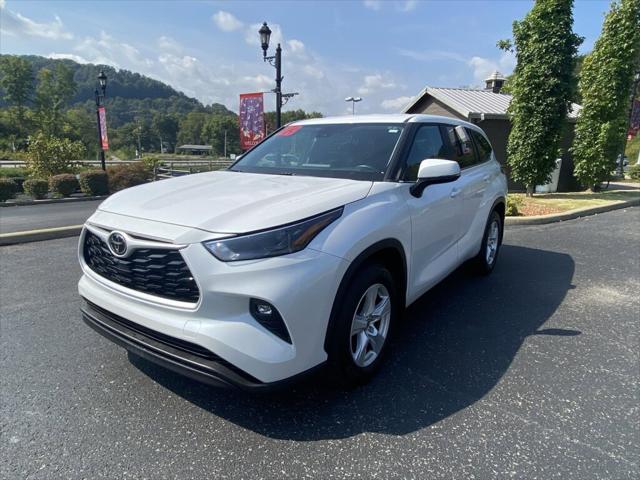 Used 2023 Toyota Highlander For Sale in Pikeville, KY