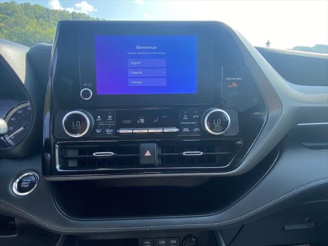 Used 2023 Toyota Highlander For Sale in Pikeville, KY