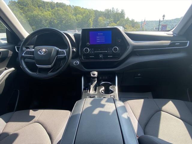 Used 2023 Toyota Highlander For Sale in Pikeville, KY