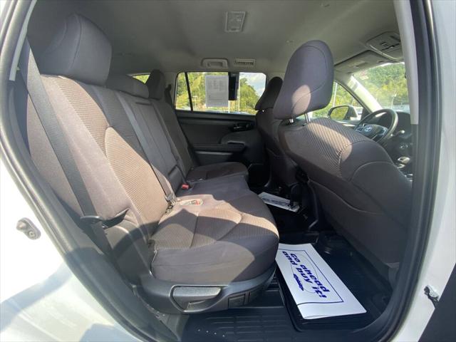 Used 2023 Toyota Highlander For Sale in Pikeville, KY