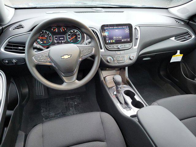 2025 Chevrolet Malibu FWD LS