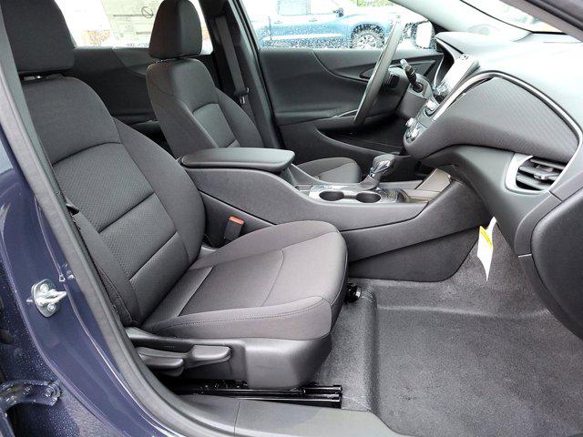 2025 Chevrolet Malibu FWD LS