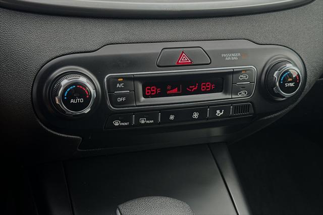 2019 Kia Sorento 3.3L LX