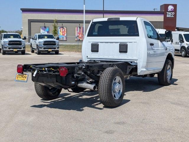 2024 RAM Ram 3500 Chassis Cab RAM 3500 TRADESMAN CHASSIS REGULAR CAB 4X2 60 CA