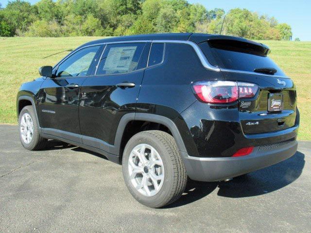 2025 Jeep Compass COMPASS SPORT 4X4