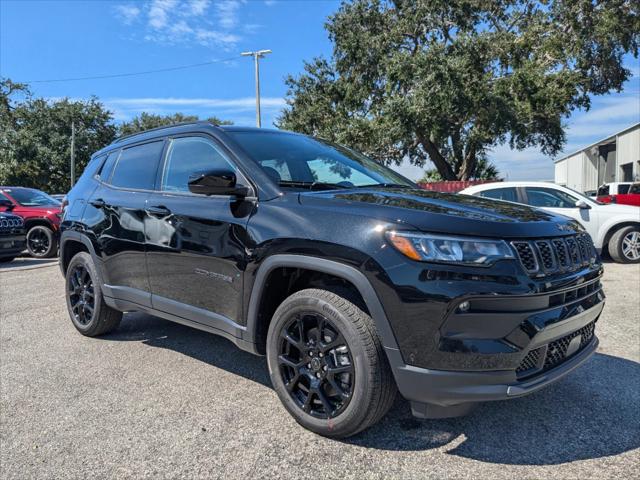 2025 Jeep Compass COMPASS LATITUDE 4X4