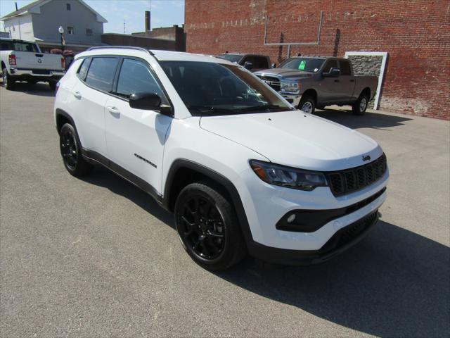 2025 Jeep Compass COMPASS LATITUDE 4X4